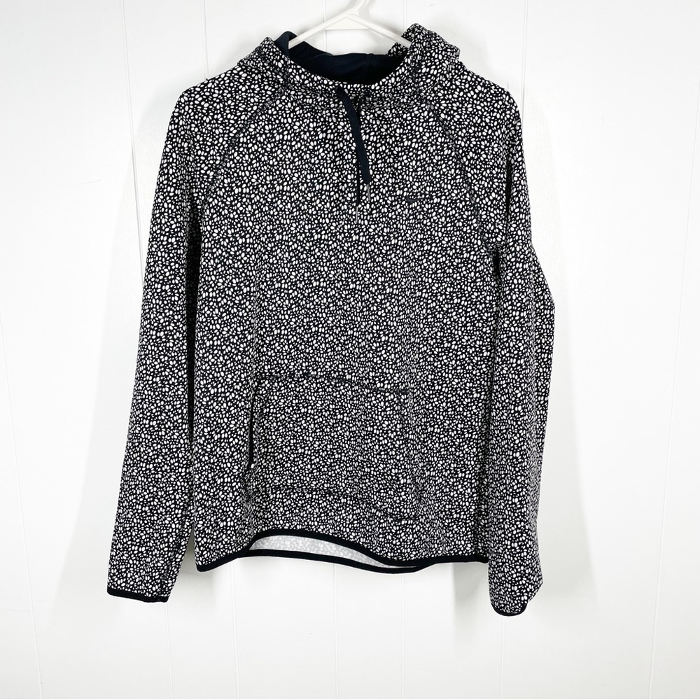 Nike Therma Fit Black and White Floral Print Pullover Hoodie Medium